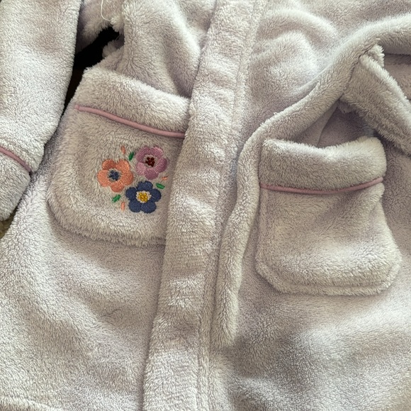 Princess robe - Picture 2 of 4